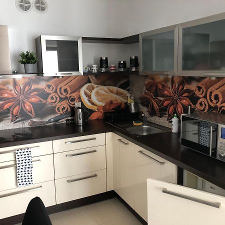 Apartamenty Oceania 萨比诺瓦 外观 照片