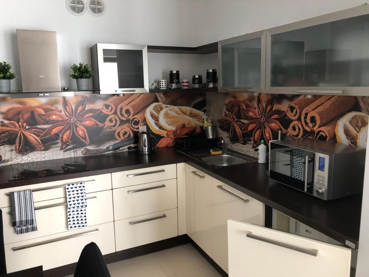 Apartamenty Oceania 萨比诺瓦 外观 照片