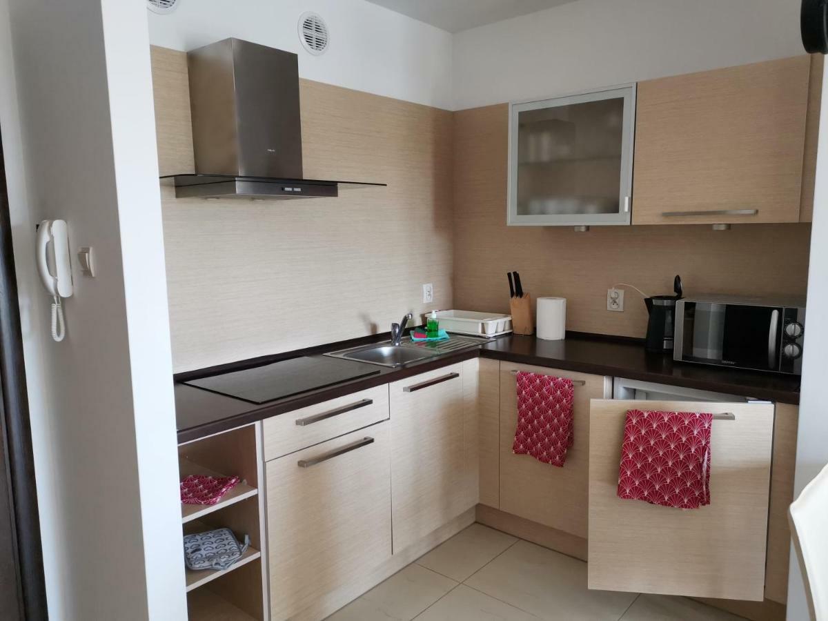 Apartamenty Oceania 萨比诺瓦 外观 照片