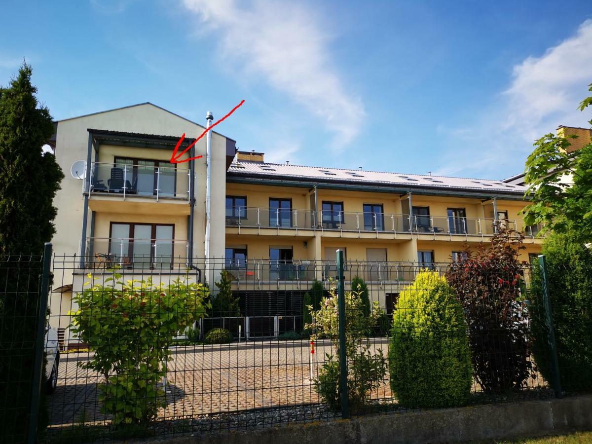 Apartamenty Oceania 萨比诺瓦 外观 照片